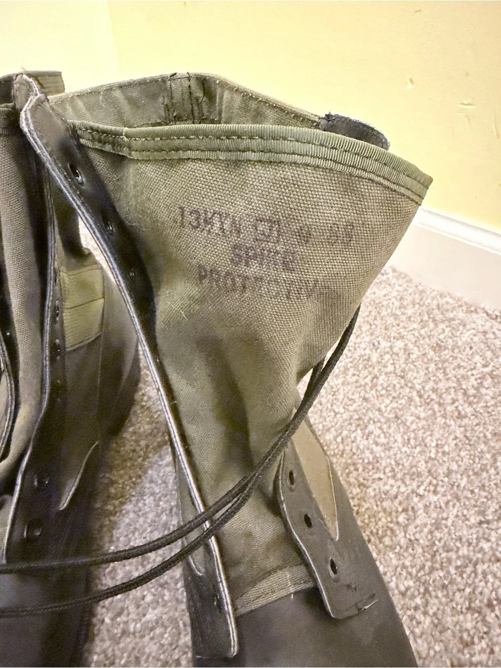 Men's Vintage Army Vietnam Era Jungle Boots